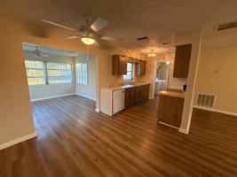 featured image of 219 S Jefferson St