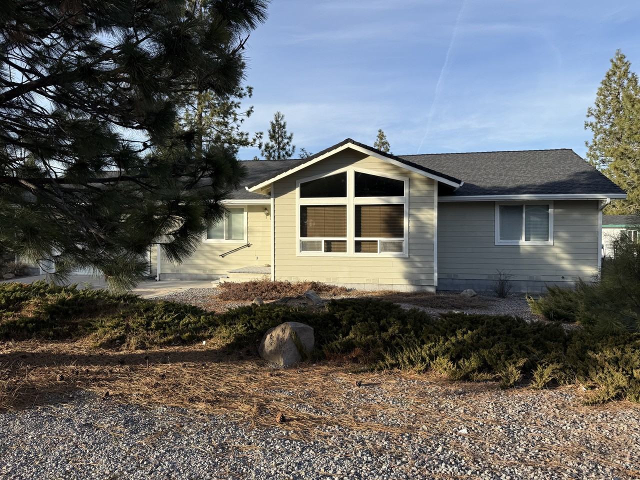 6409 January Ct - Photo 3 of 17