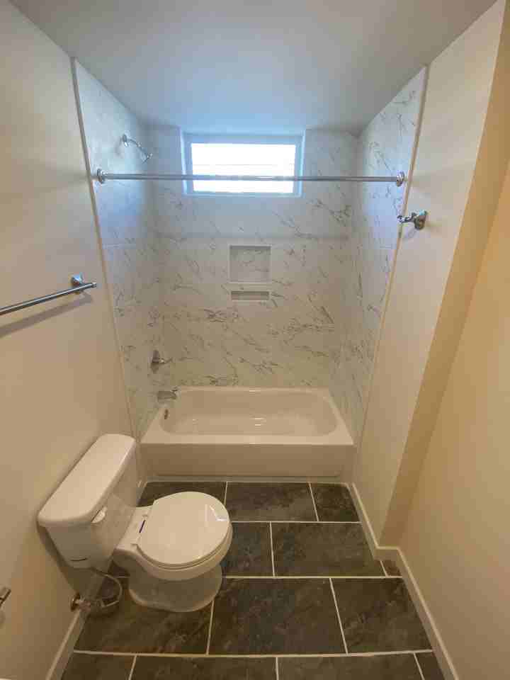 6049 Osage Ave - Photo 3 of 7