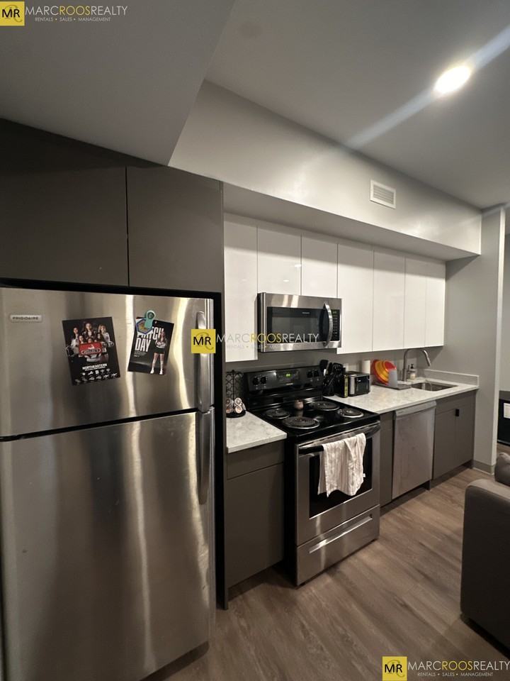 Hemenway St #204 - Photo 6 of 29