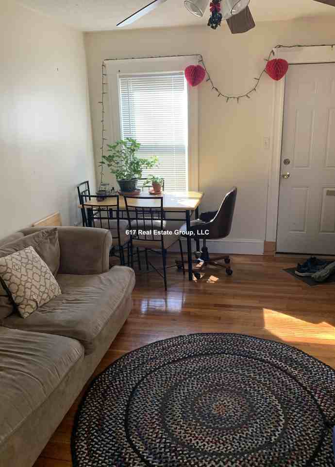 2572 Massachusetts Ave #1