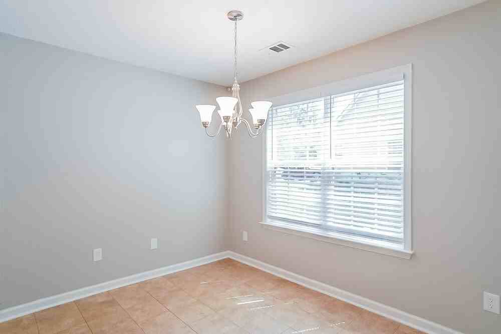 116 Arborwood Way - Photo 6 of 17