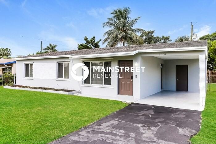 6220 Sw 18th St - Photo 3 of 16