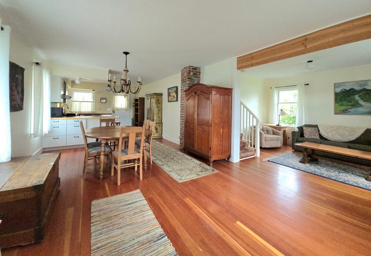 1848 Dakin St - Photo 3 of 18