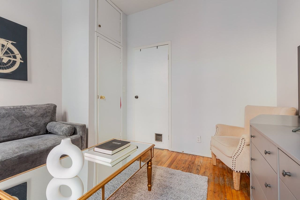 104 Macdougal St #1056263P - Photo 4 of 13