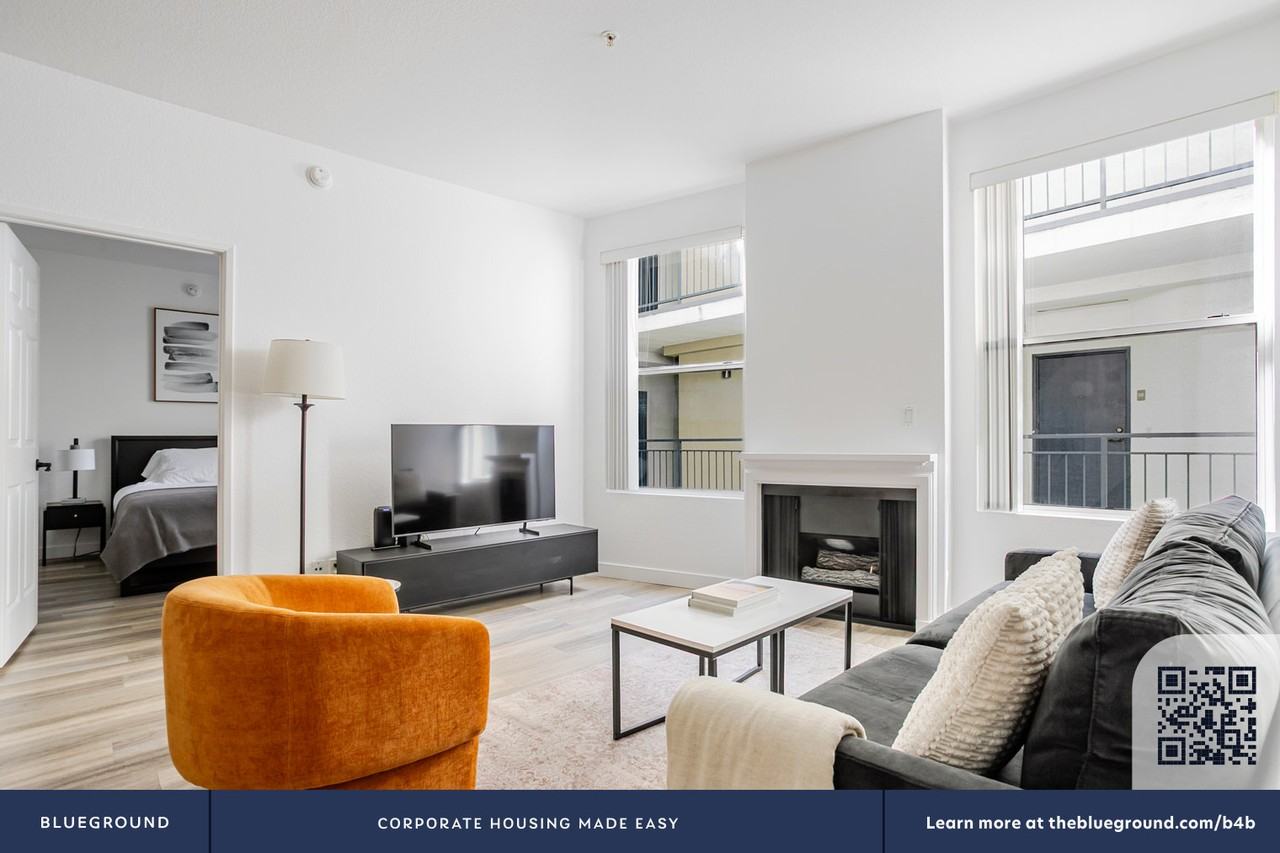 630 Hauser Boulevard - Photo 6 of 29