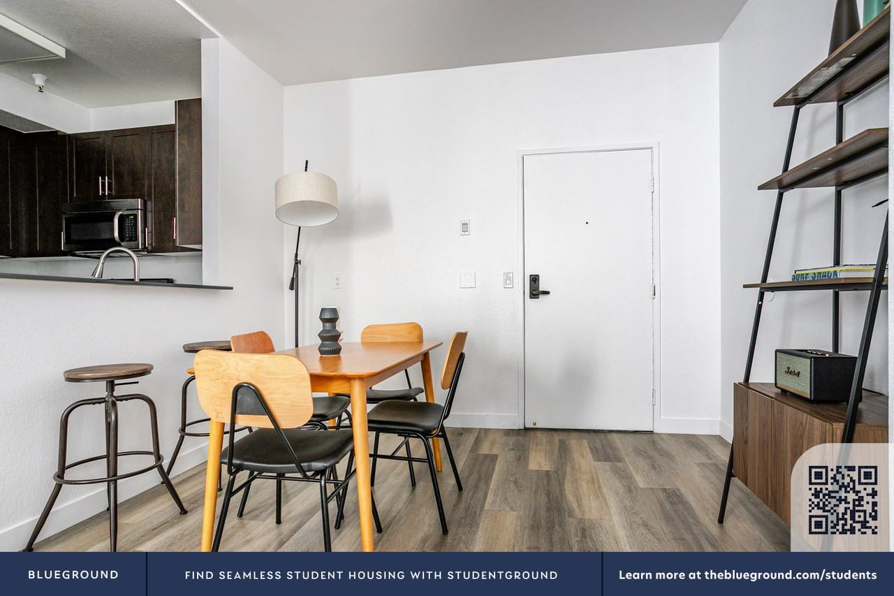 630 Hauser Boulevard - Photo 7 of 29