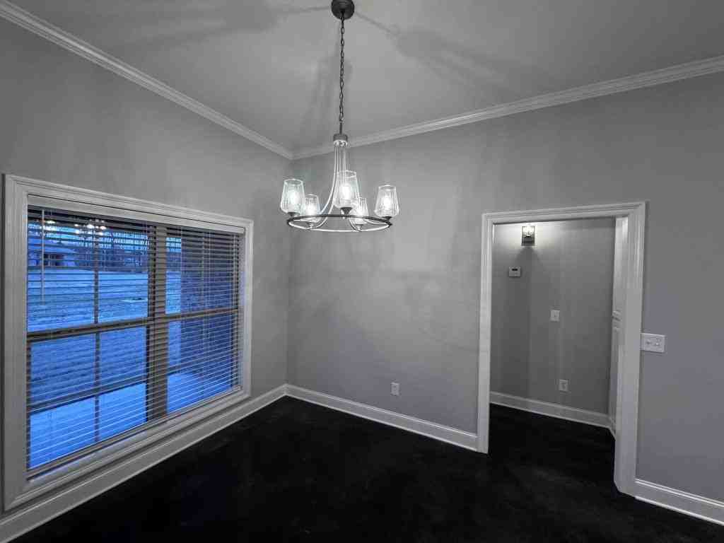 235 Chartleigh Cir - Photo 5 of 24