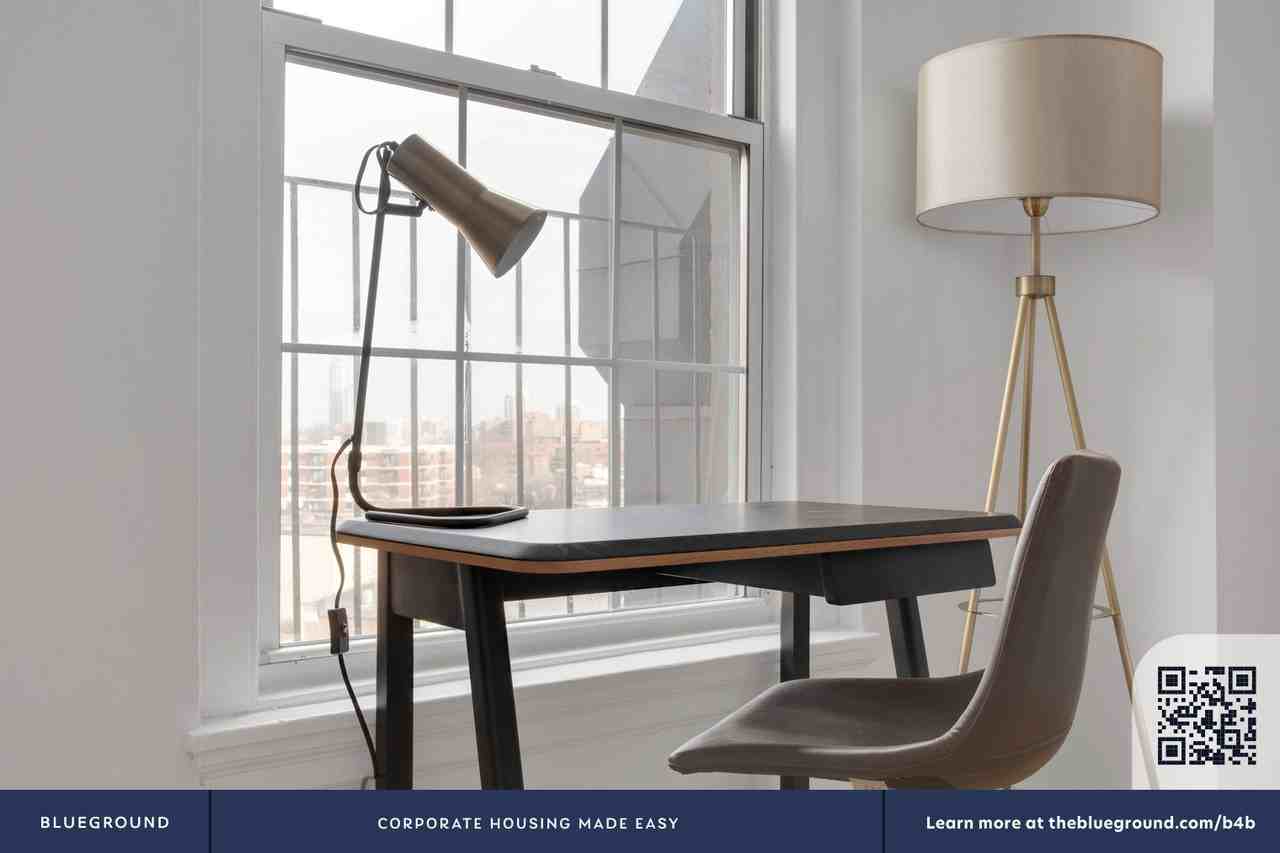 1284 Beacon Street - Photo 5 of 24