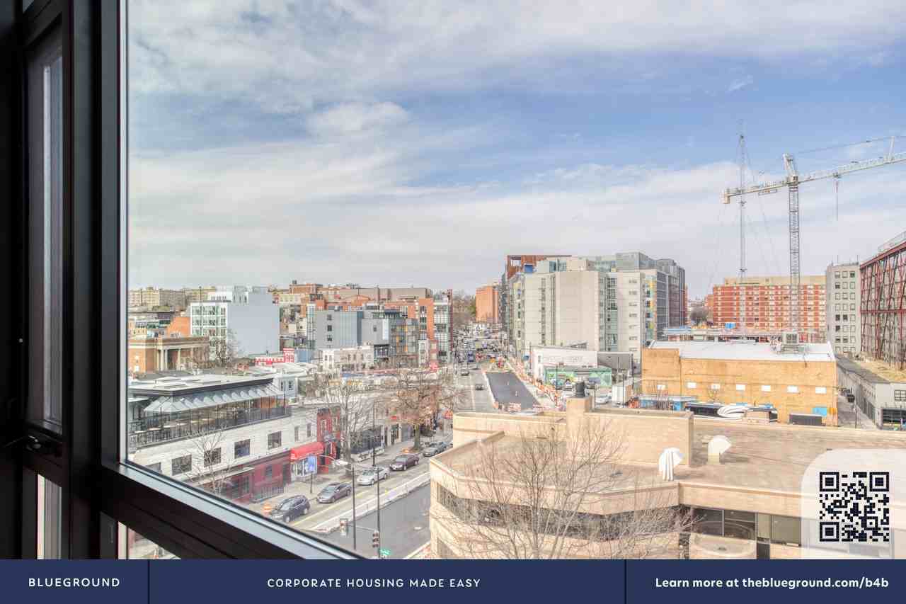 1924 8th Street Northwest - Photo 6 of 34