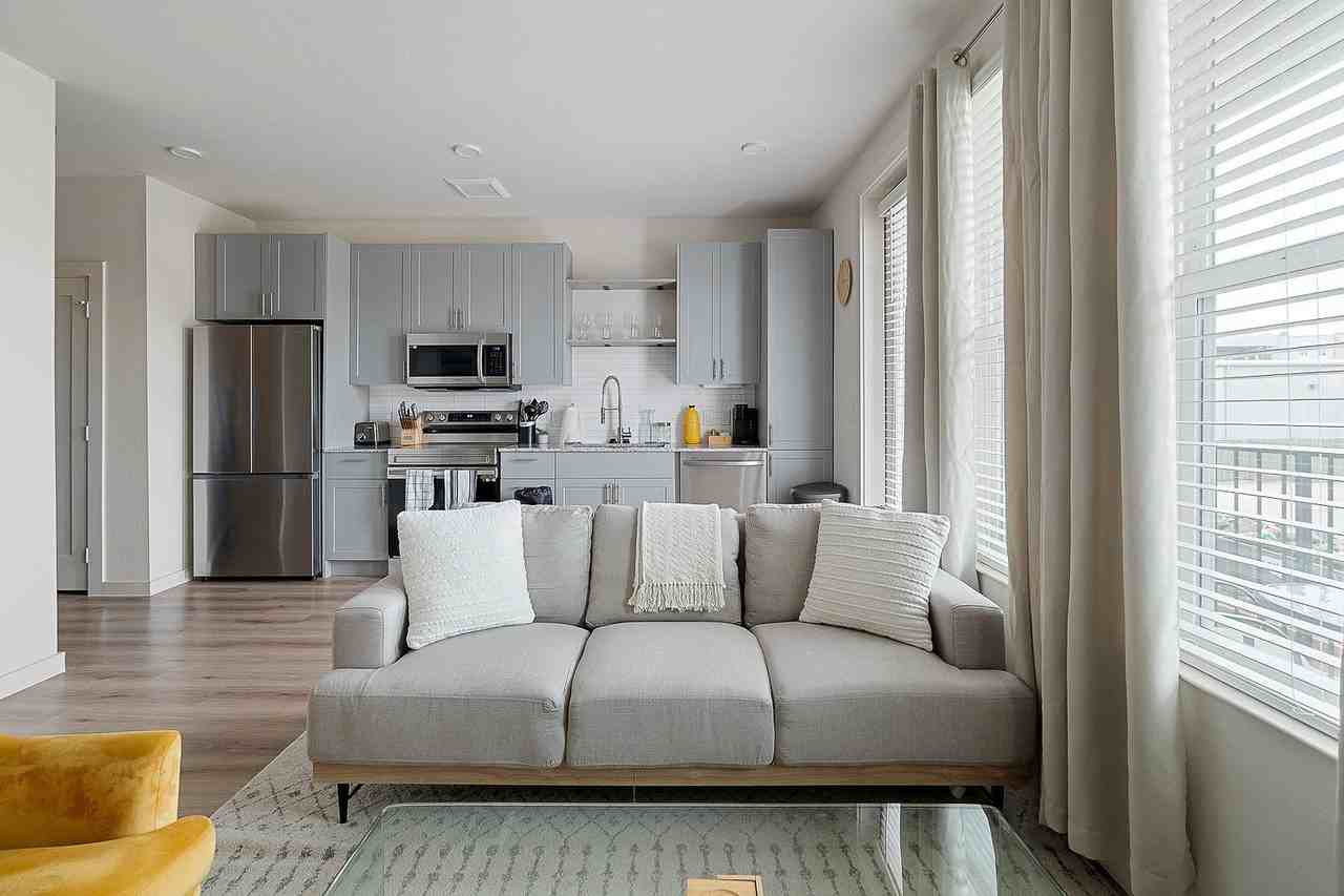 2232 Empire Central #1018240P - Photo 2 of 22