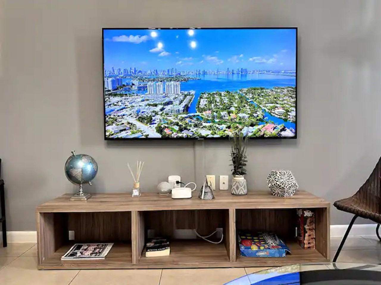 3250 Northeast 1st Avenue - Photo 4 of 23