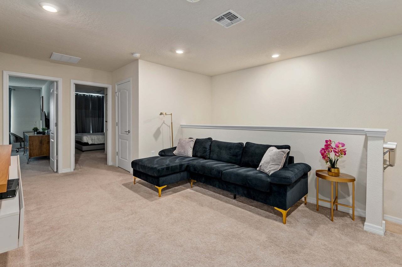 7577 Oak Spring Ln #1035715P - Photo 3 of 50