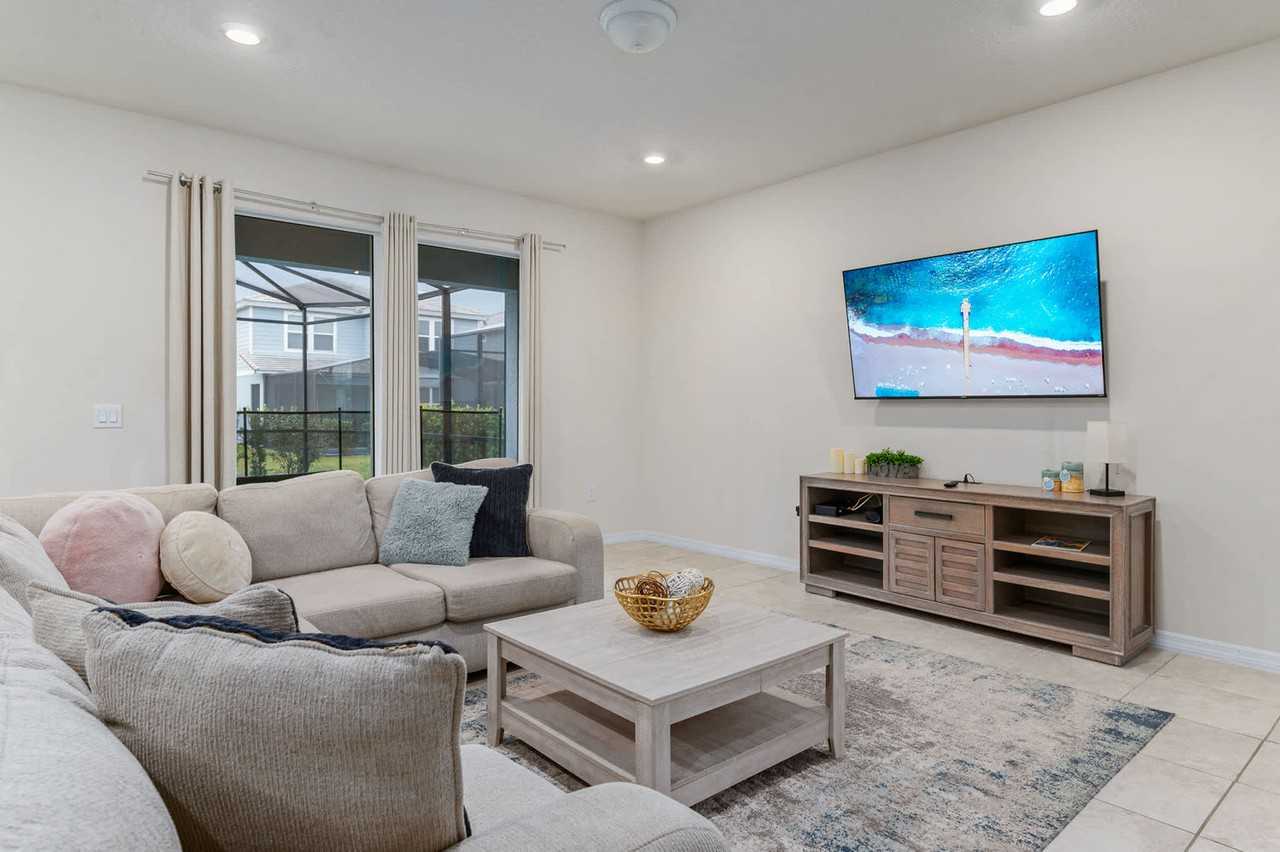 7320 Oakmoss Loop #1039219P - Photo 3 of 50