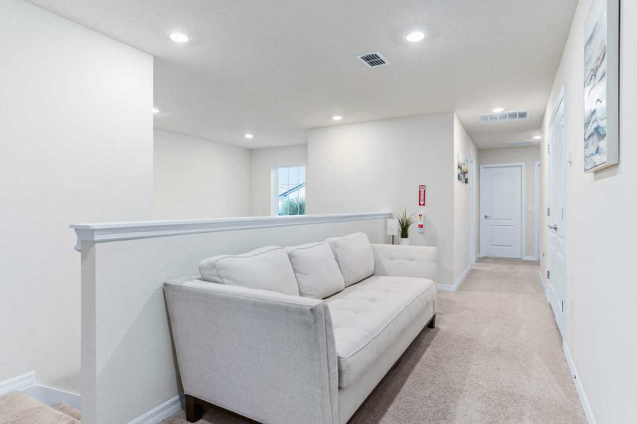 7320 Oakmoss Loop #1039219P - Photo 6 of 50