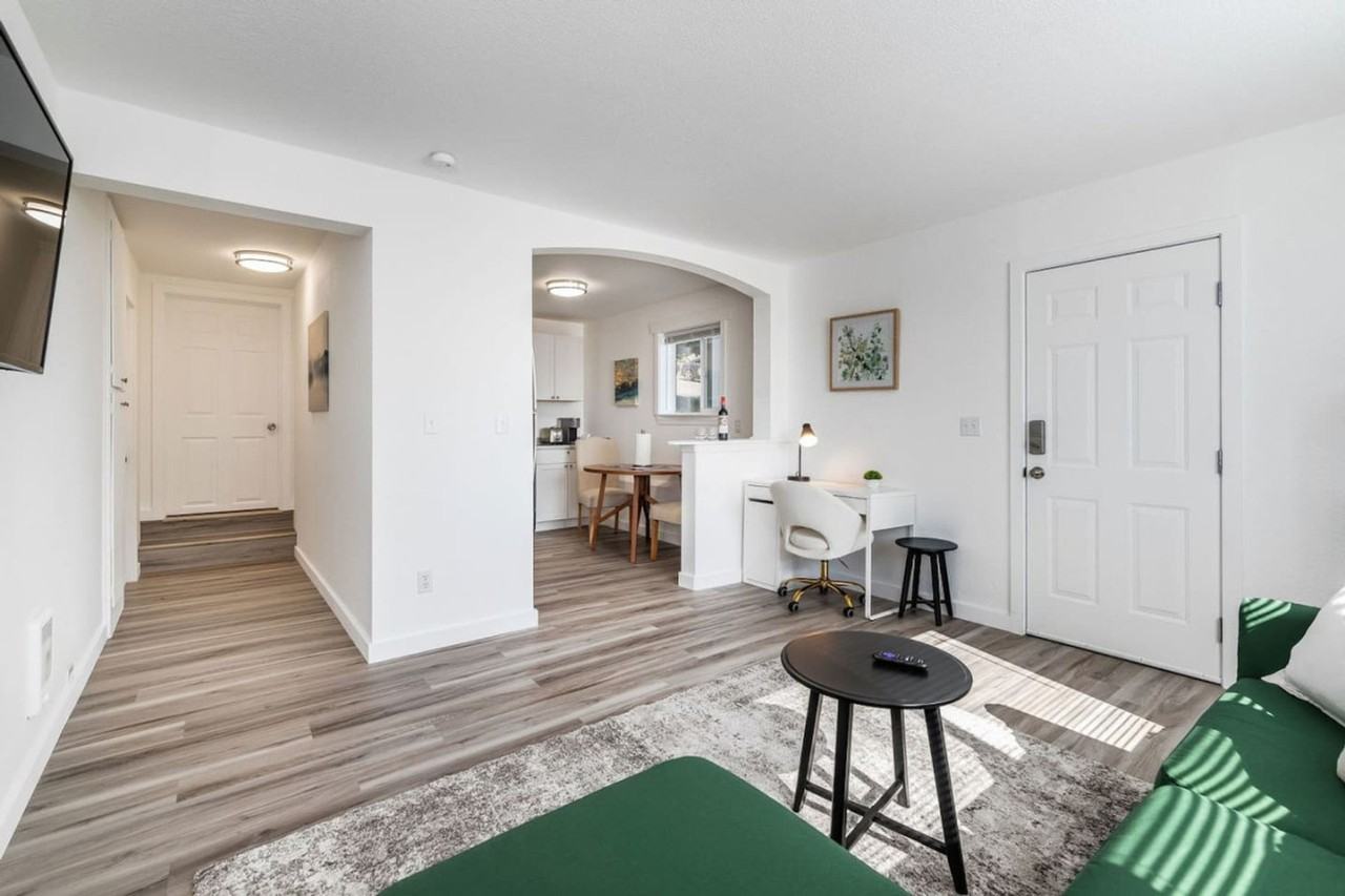 612 South 18th Street - Photo 2 of 48