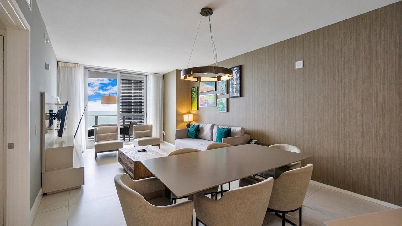 3101 East Hallandale Beach Boulevard #1049822P - Photo 6 of 26