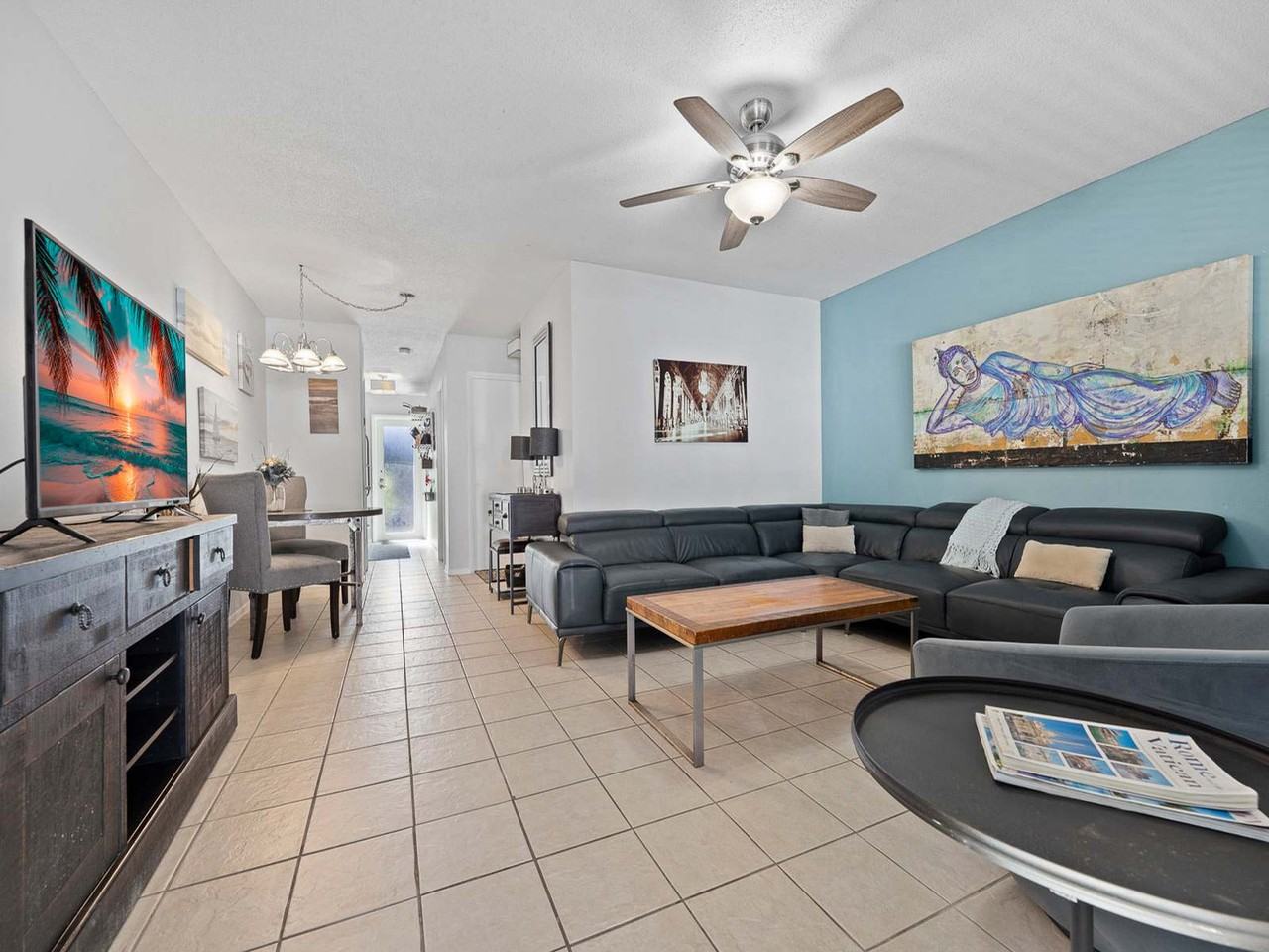 2225 Ne 14th Ave #1056370P - Photo 2 of 20