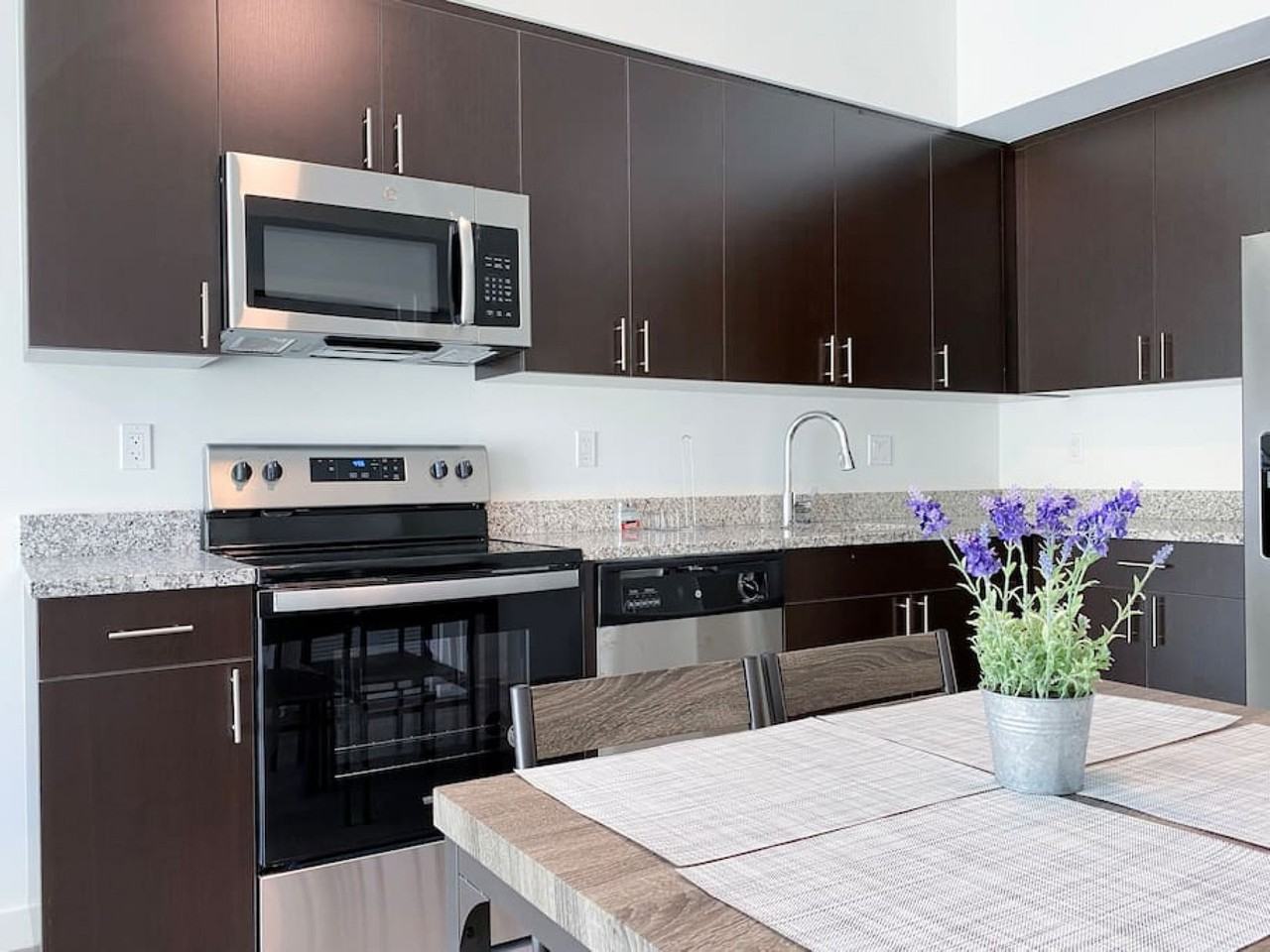 1268 Nw 3rd St #1056511P - Photo 3 of 10