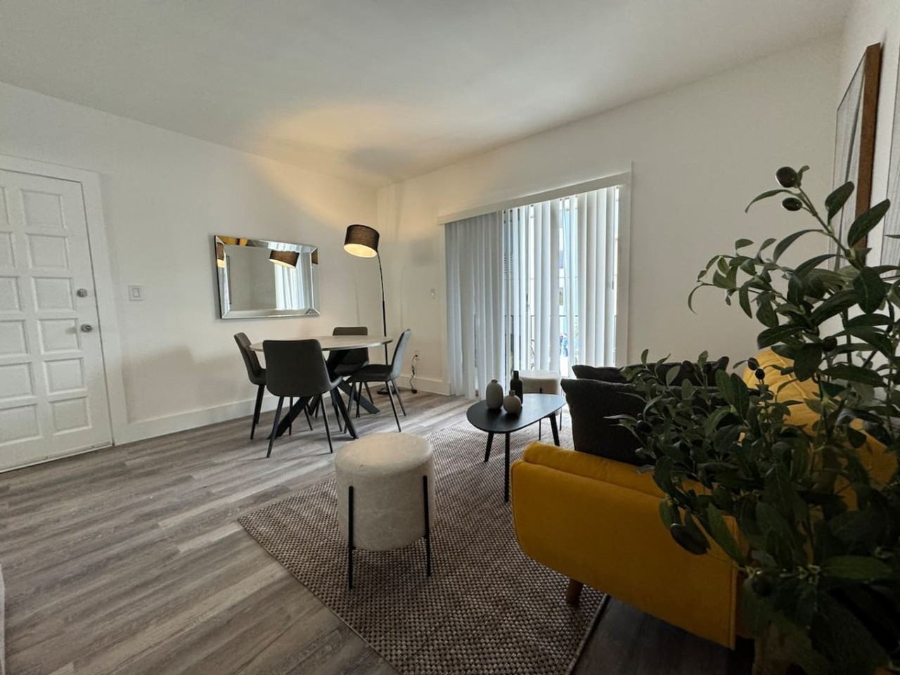 55 Nw 11th Ave #1056550P - Photo 6 of 19