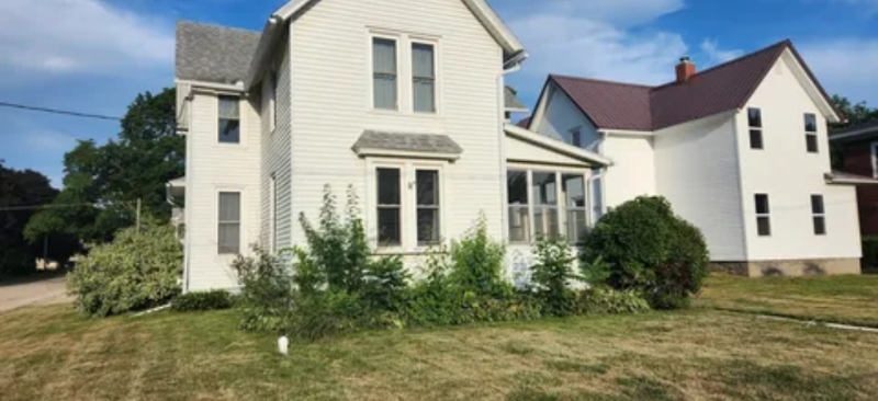 1212 1st Ave - Photo 3 of 22