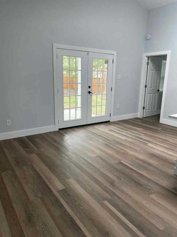 1006 W Leland Ave - Photo 5 of 16