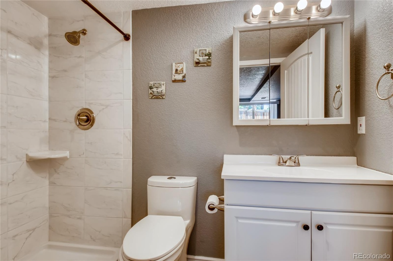 7175 Routt St - Photo 3 of 9