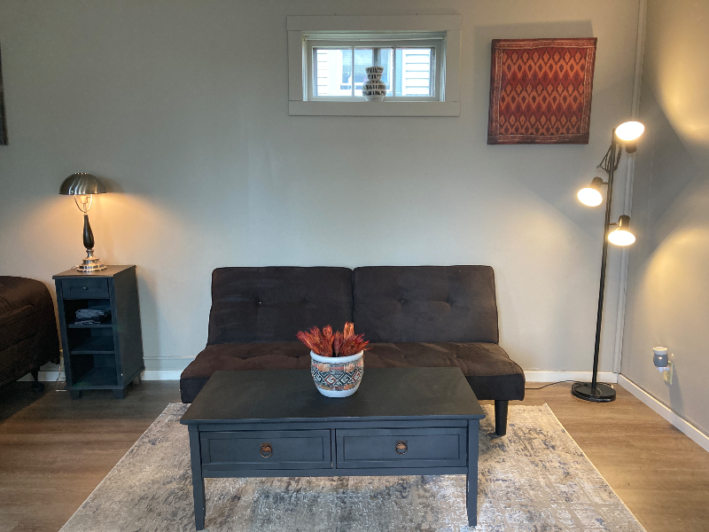 2410 1/2 W 4th St - Photo 2 of 8