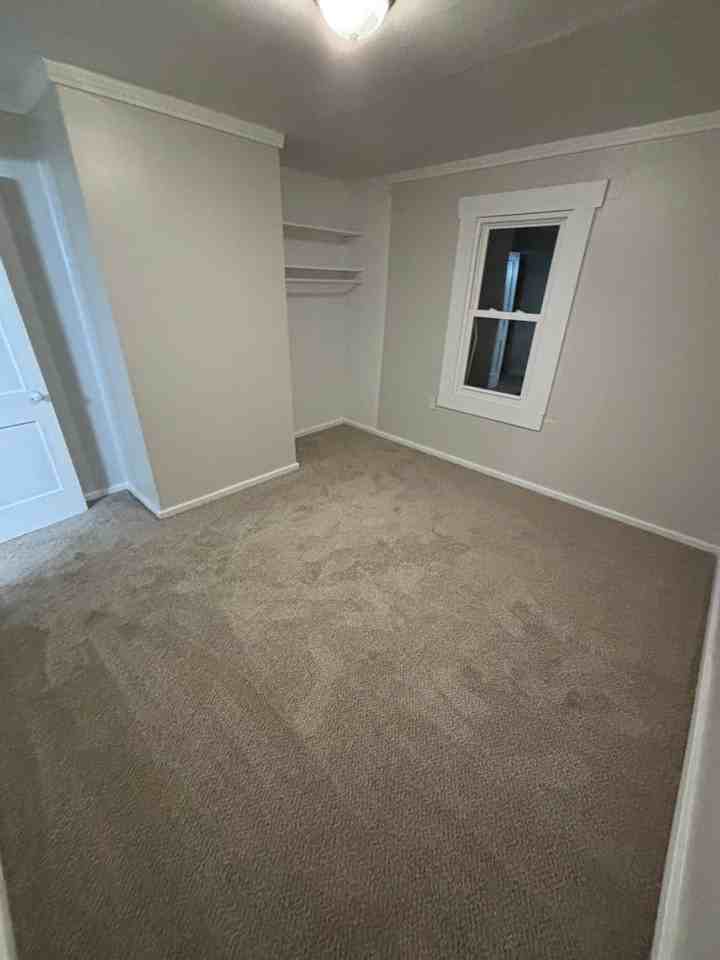 613 Reed Dr - Photo 3 of 11