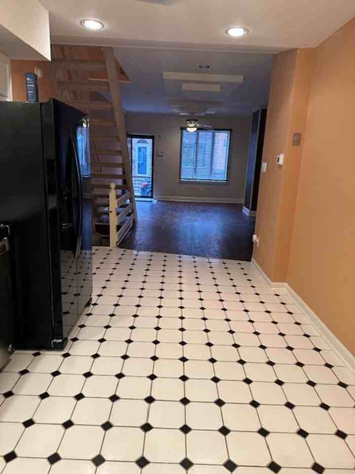 2441 S Woodstock St - Photo 7 of 32
