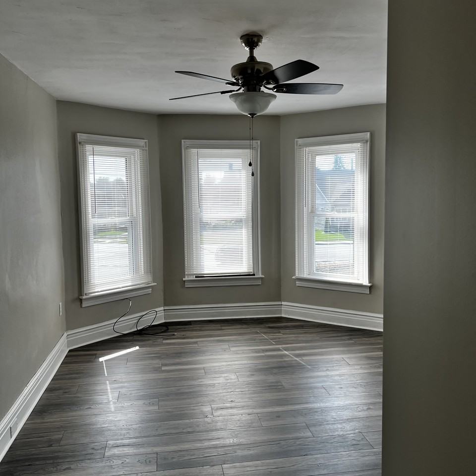 157 3rd Street #2 - Photo 5 of 17
