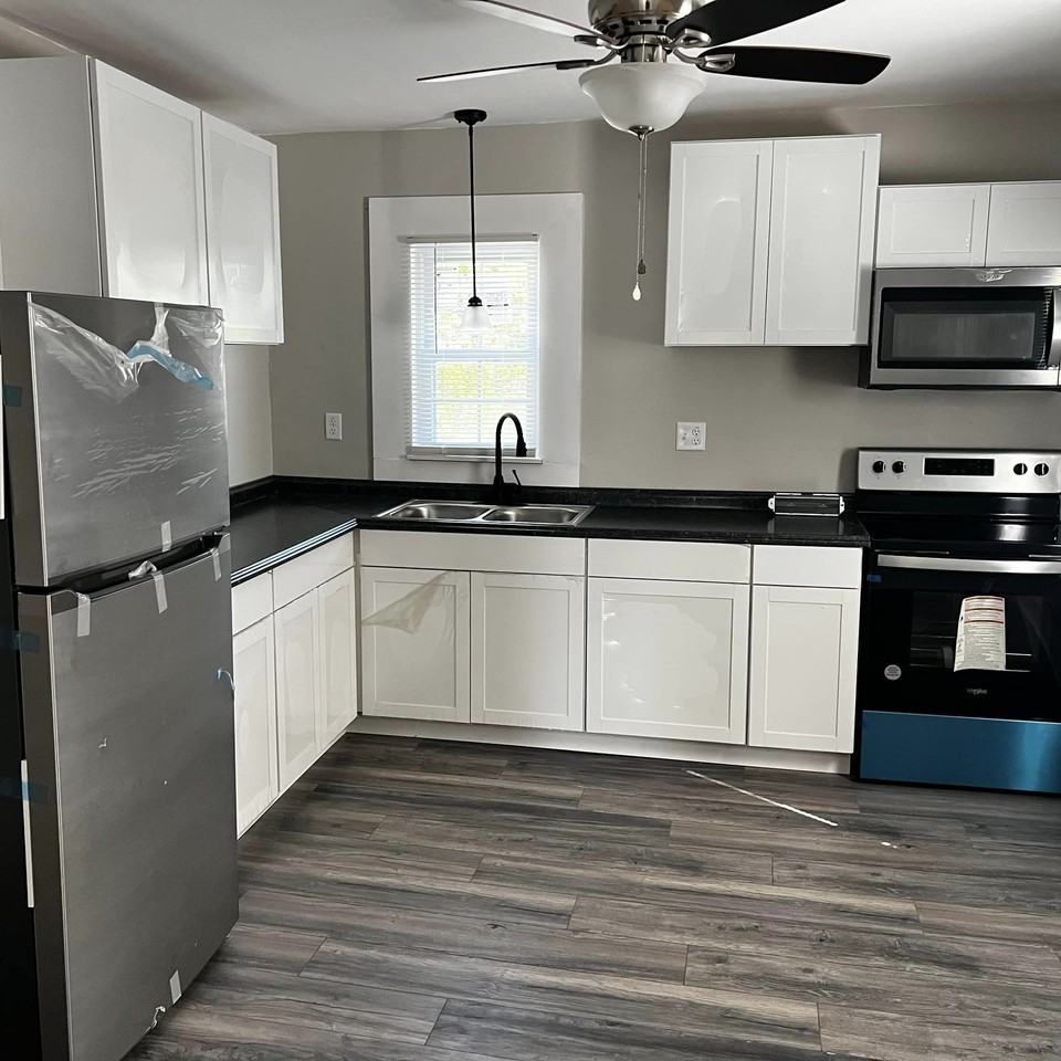 157 3rd Street #2nd floor - Photo 2 of 12