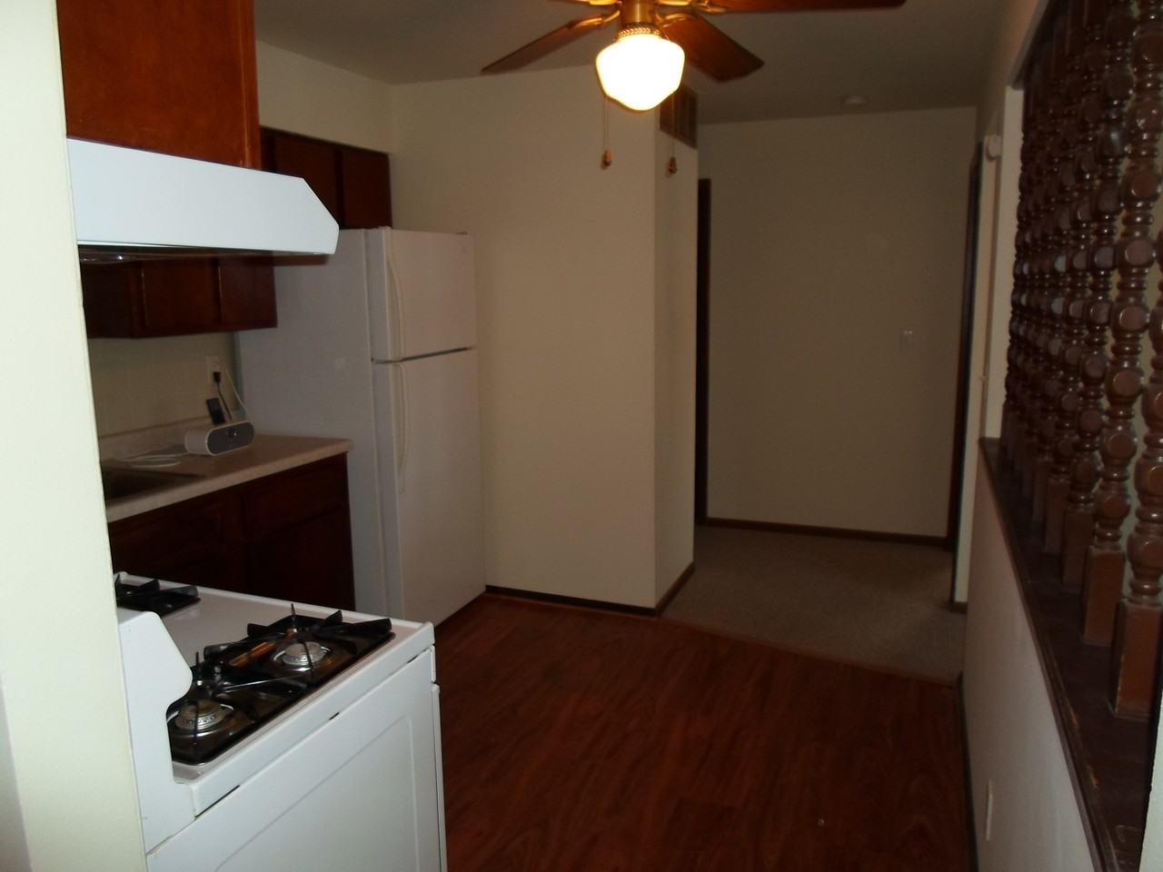 242 Rose Ave #8 - Photo 2 of 8