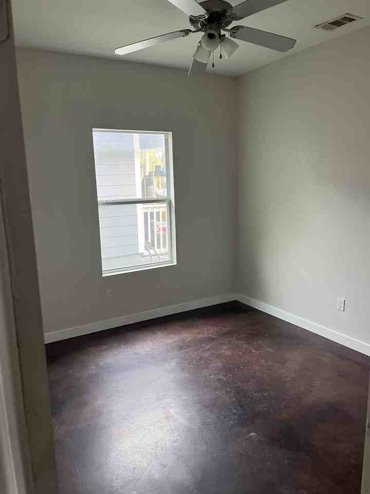 1106 Jones Street #NA - Photo 7 of 8