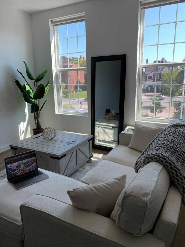 Park and Main - Photo 7 of 21