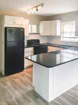 1050 Trinity Ln - Photo 1 of 1