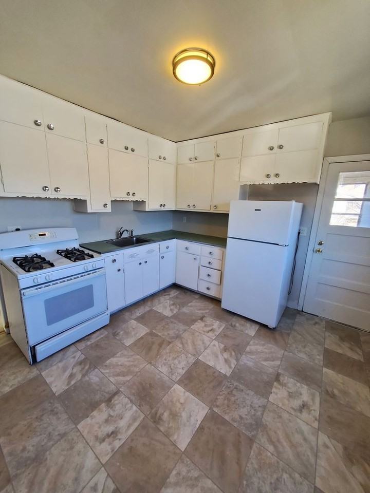 920-924 Romayne - 5 unit (ACE Property) - Photo 6 of 17