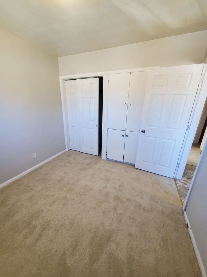 920-924 Romayne - 5 unit (ACE Property) - Photo 7 of 17