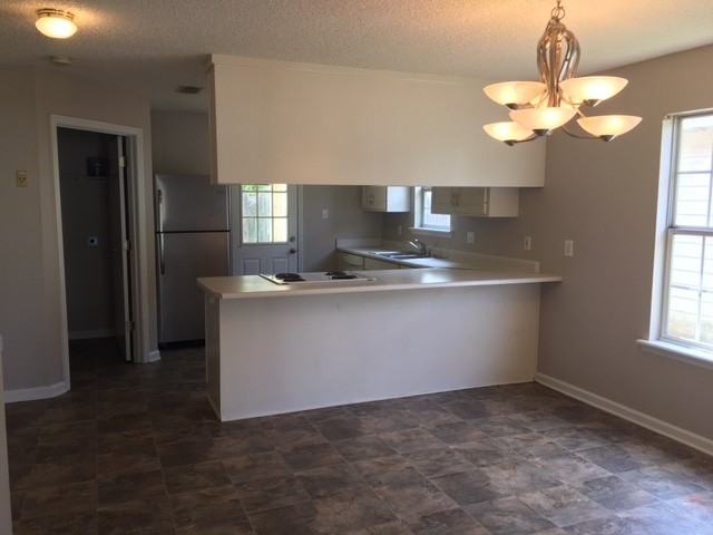 3009 Asbury Cir - Photo 2 of 9