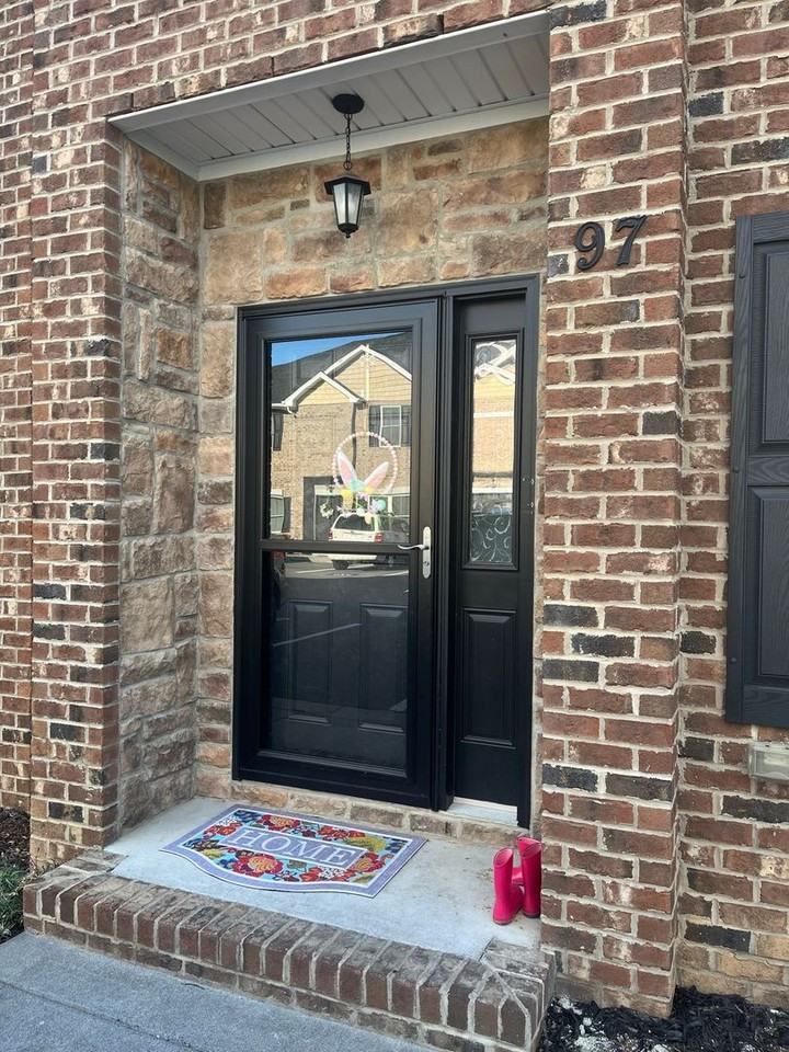 97 Cedar Point Ln - Photo 2 of 20