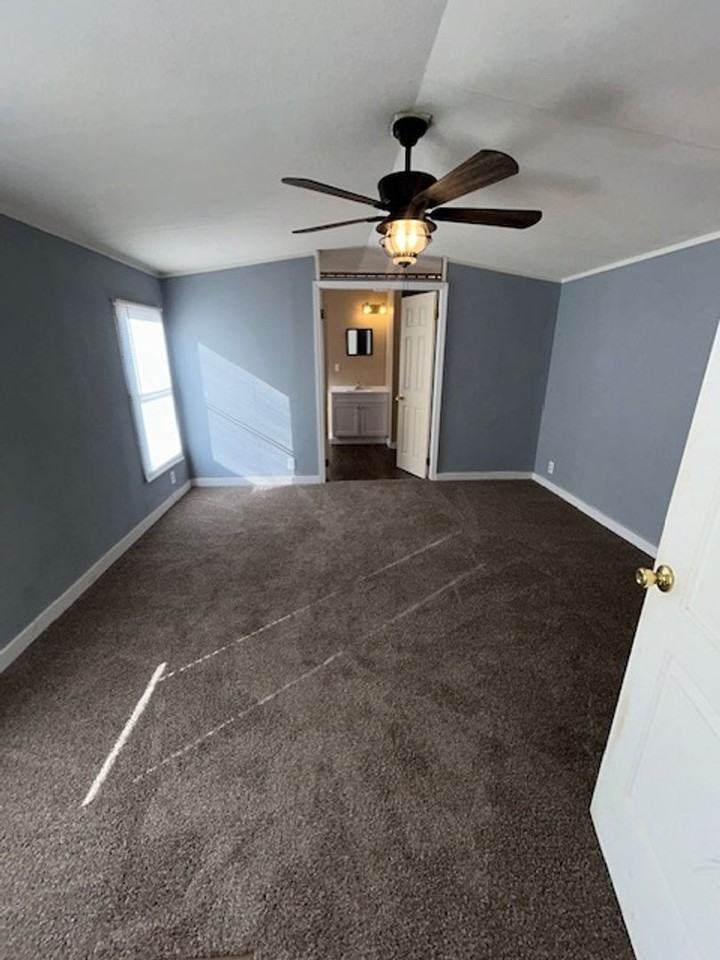 31 Kesler Dr - Photo 7 of 12