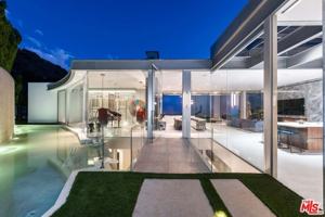 featured image of 1814 N Doheny Dr