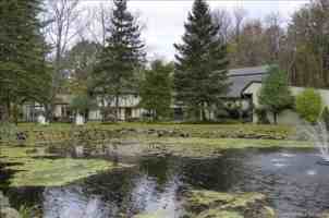 featured image of 38 Strawberry Rdg