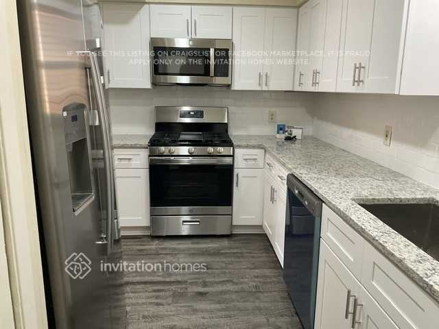 10003 Belfast Rd - Photo 3 of 13