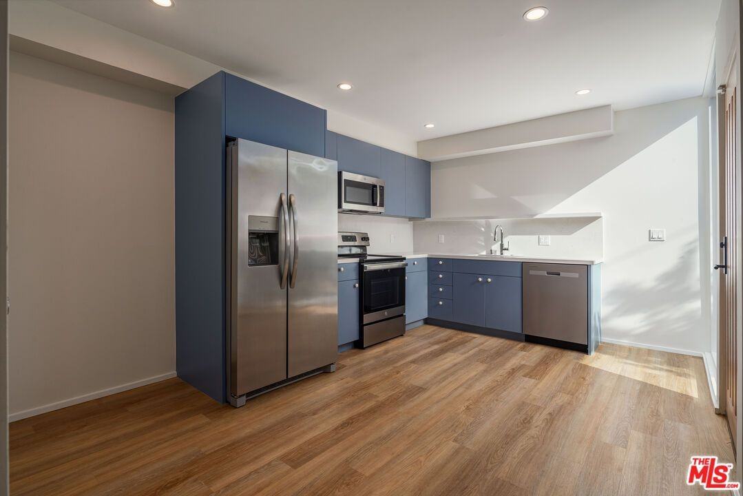 4137 Mcconnell Blvd ##A - Photo 3 of 12