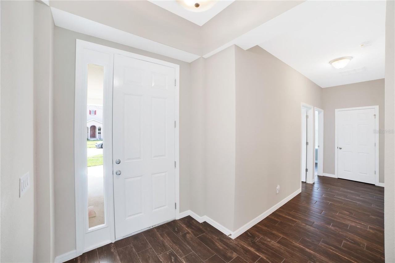 1727 Brassie Ct - Photo 6 of 28