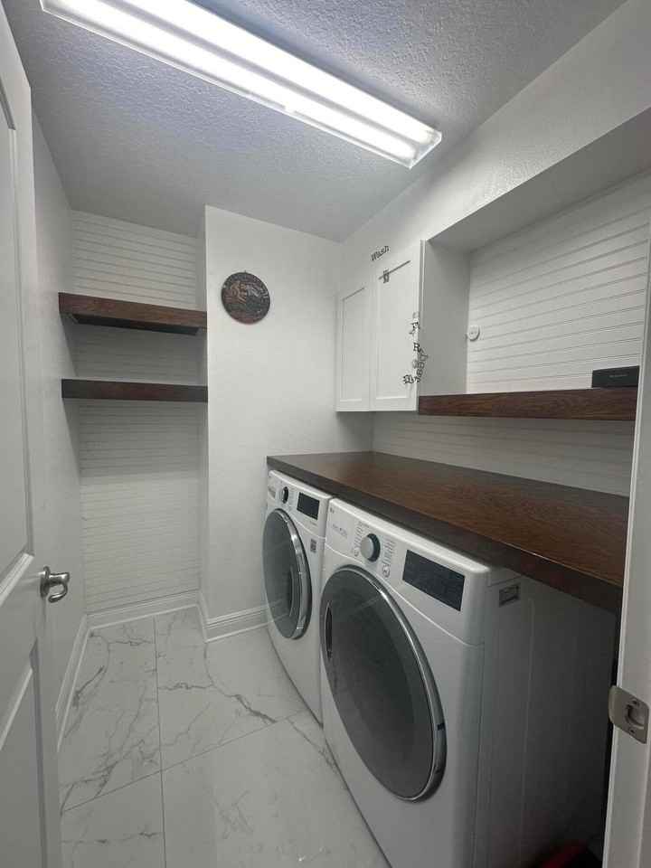 1425 Se Navajo Ln - Photo 7 of 12