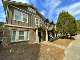 featured image of 125 Hobson Avenue #2