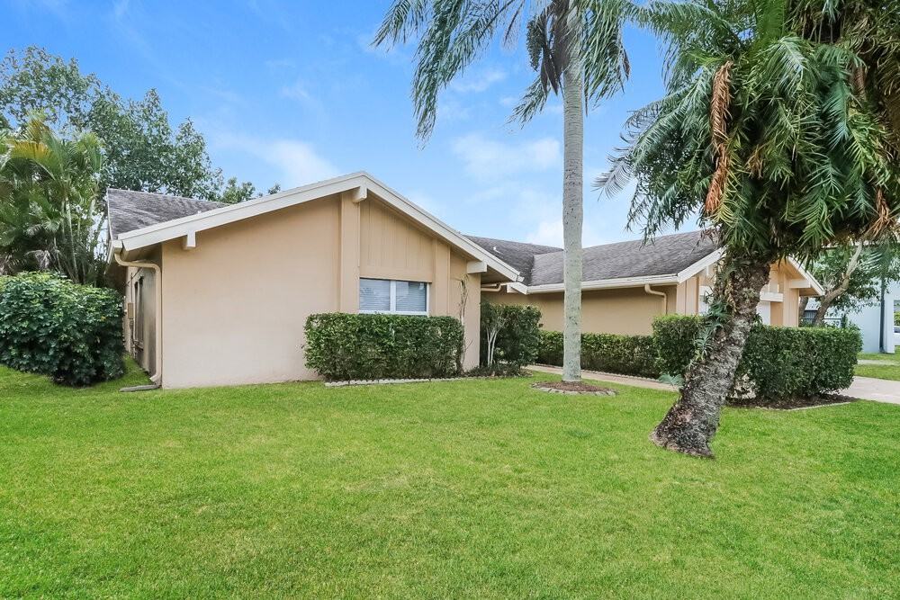 12340 Old Country Rd S - Photo 4 of 16