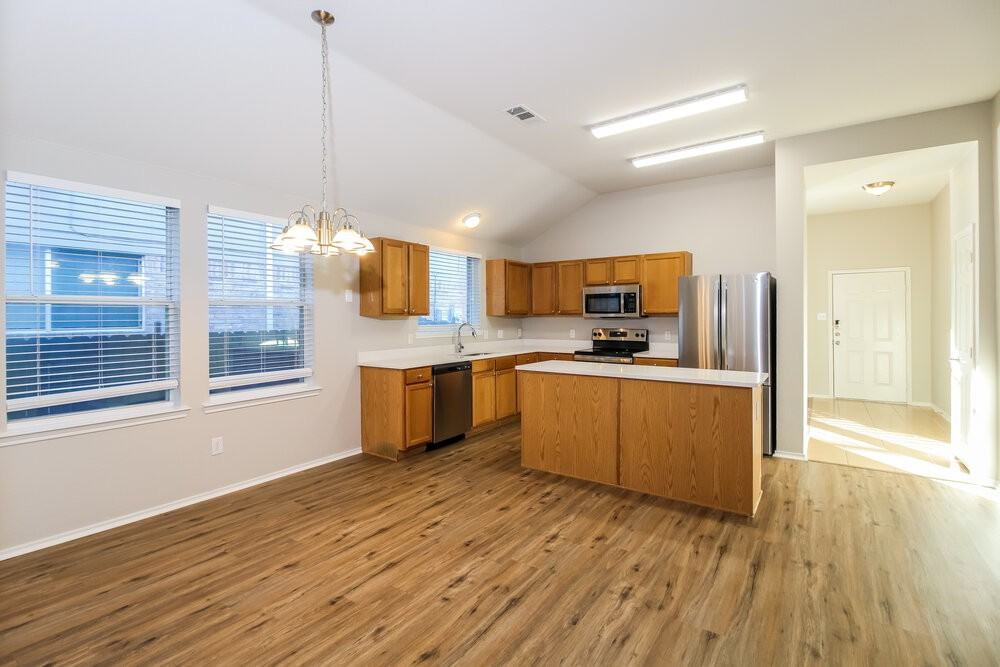 1134 Partridge Dr - Photo 5 of 16